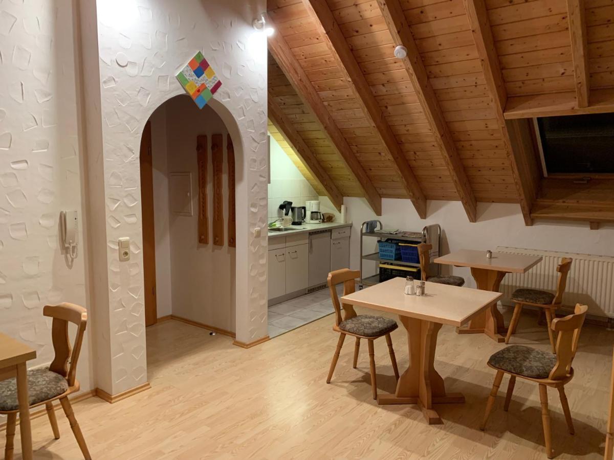 Landhaus Schneeberg Apartamento Gersfeld Exterior foto