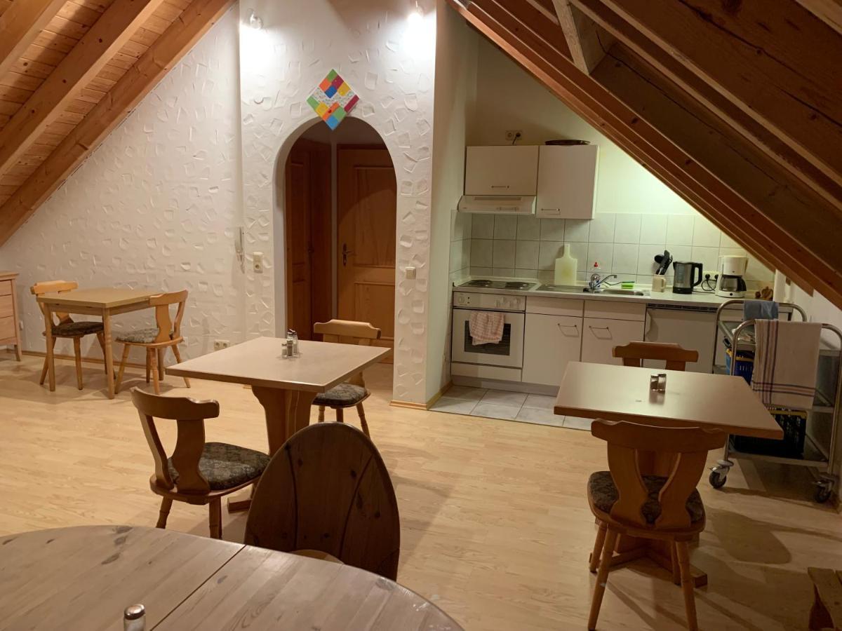Landhaus Schneeberg Apartamento Gersfeld Exterior foto